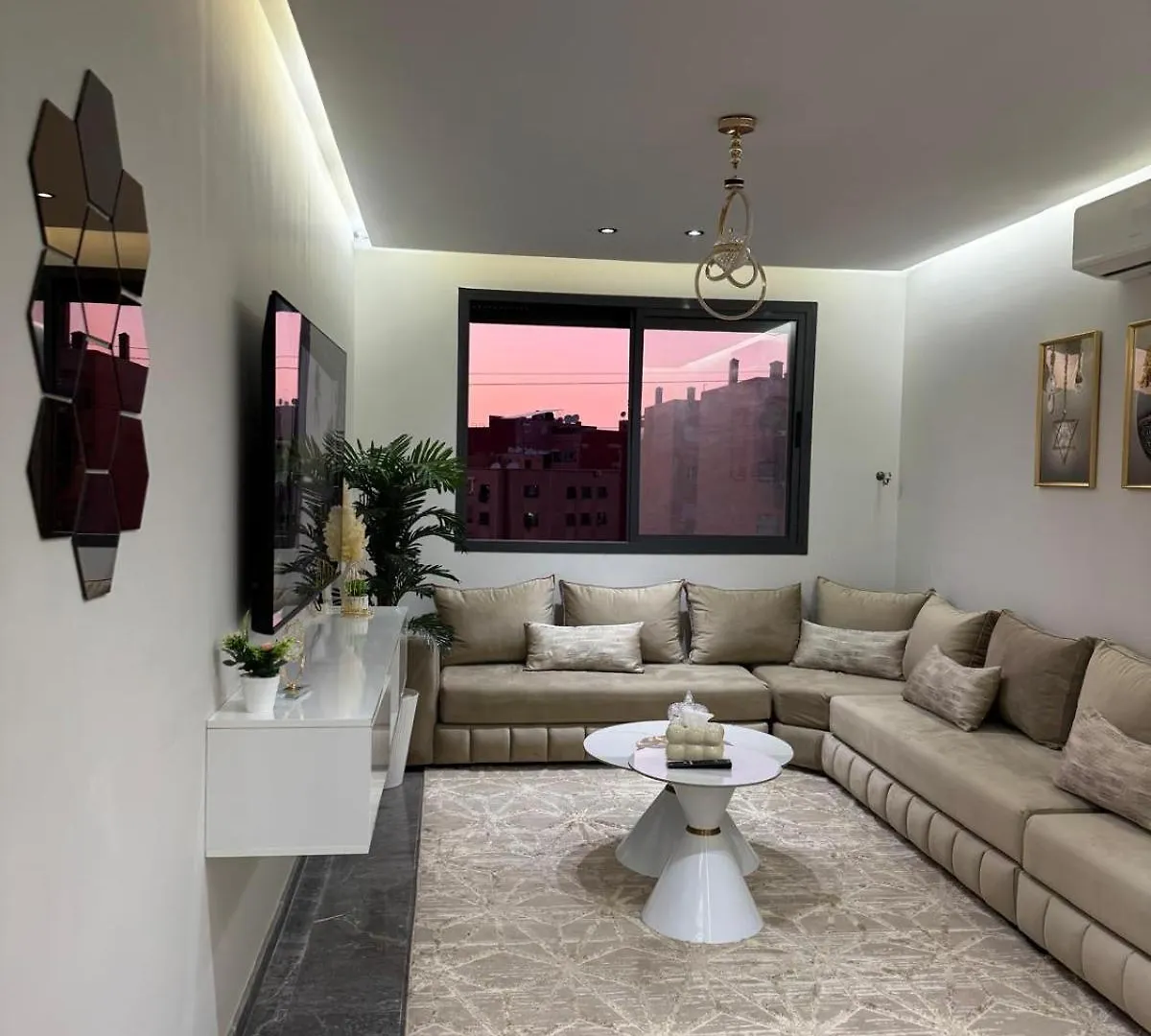 Modern And Cozy 2Br Apartment In Marrakesz 0*,